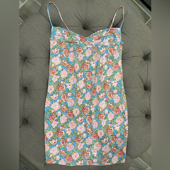 Motel Mini Floral Dress - Size Medium - Multi-Colors - Picture 2 of 3